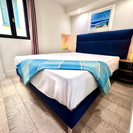 B Op Cocon Bonaparte 2 - Old Port Apartament *